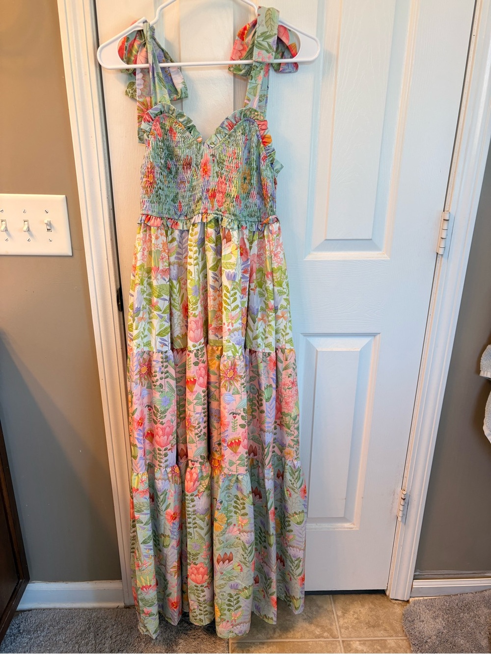 Floral Smocked Maxi Dress - Pink & Green Women’s Size S - Picture 2 of 8